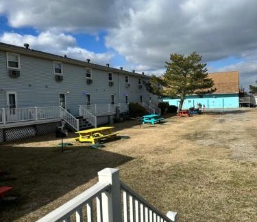 Chincoteague Apartment | Flamingo Villa @ The Reef