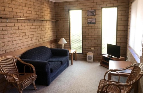 Narooma House | Flat 1-3 Bay Lane
