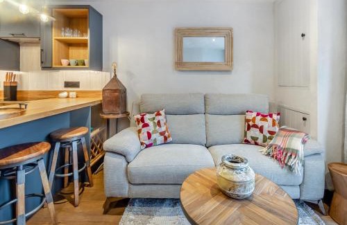 Narberth Apartment | Flat 1 - Uk49037