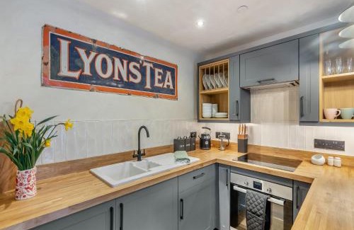 Narberth Apartment | Flat 1 - Uk49037