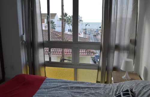 El Palo Apartment | Flat 100m from the beach