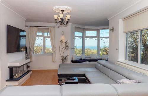 Torquay Apartment | Flat 2 Channel View