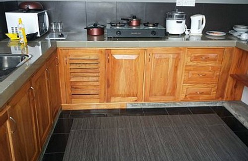 Mount Lavinia Apartment | Flat 4 - Fully Furnished Air-conditioned Three Bedroom Apartment in Dehiwala