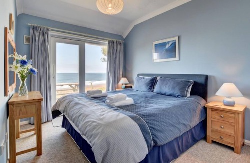 Putsborough Apartment | Flat 8 Clifton Court by Interhome