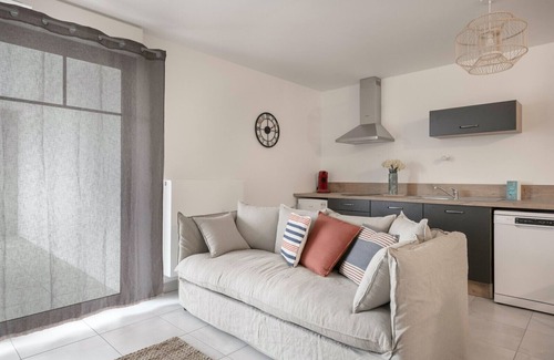 Pleneuf-Val-Andre Apartment | Flat for 4 by the sea in Pléneuf-Val-André