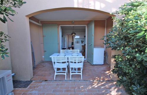 La Nartelle Apartment | Flat for 4p A/C Near Nartelle beach Ste Maxime