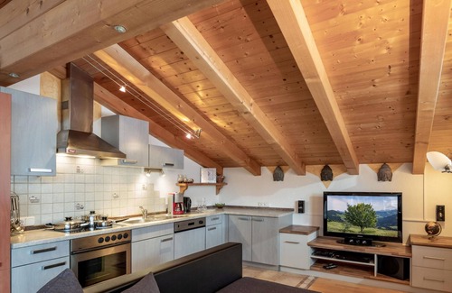 Hopfgarten im Brixental Apartment | Flat in a panoramic location and close to the ski bus