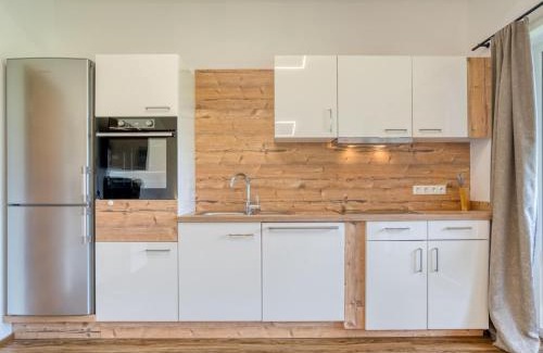 Schonbach Apartment | Flat in Neukirchen with National Park Card