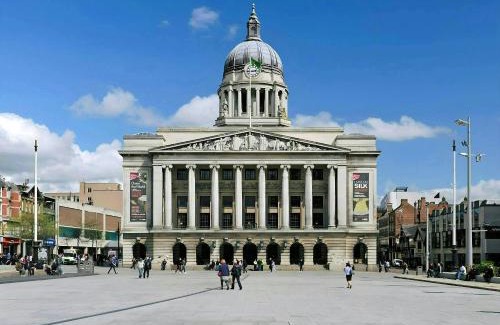 Newark upon Trent Apartment | Flat in Nottingham