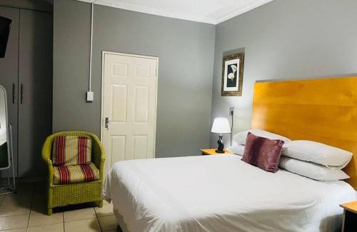Rustenburg Apartment | Flat in Rustenburg