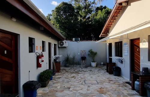 Barra do Una House | Flat n4 com Cozinha e Banheiro na Barra do Una em São Sebastião