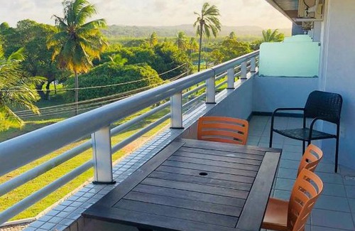 Cotovelo Apartment | Flat no Blue Marlin Resort Com linda vista do jardim por Carpediem