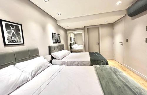 Jardins Apartment | Flat novo, 2 quartos, garagem no coração dos Jardins