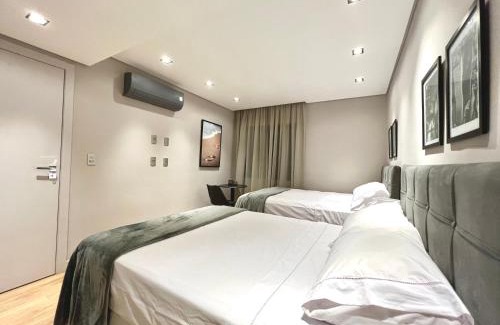 Jardins Apartment | Flat novo, 2 quartos, garagem no coração dos Jardins