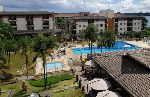 Smin Resort | Flat Romântico A Beira Lago