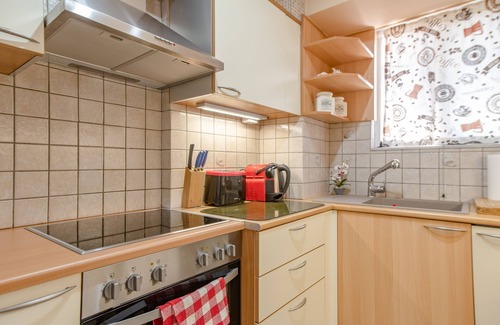 Palaio Faliro Apartment | Flat w. Parking next to Flisvos Marina & SNFCC
