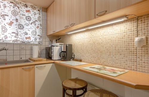 Palaio Faliro Apartment | Flat w. Parking next to Flisvos Marina & SNFCC