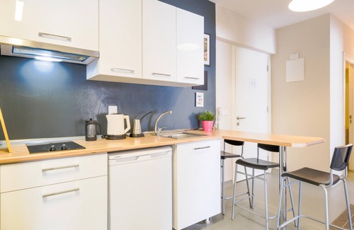 Urla Apartment | Flat w Pooltable and Tennis Table 15 min to Beach