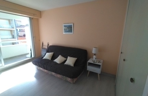 Arcachon Apartment | Flat with BALCONY 50m from the BEACH