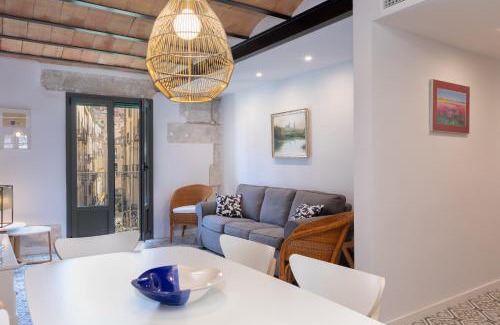 Old Town Apartment | Flateli Rambla 5 3-1