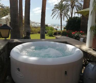 Mogan Apartment | Flatguest Playa del Cura +Beach +Terrace +Garden