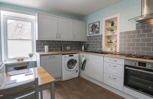Gatehouse-of-Fleet Cottage | FLEET TOWNHOUSE, pet friendly in Gatehouse Of Fleet