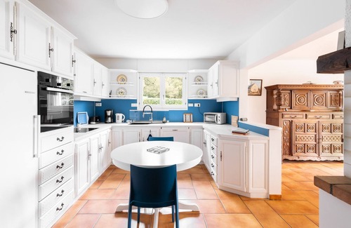 Le Pouliguen House | "fleur de Sel" Komfort-haus für 8 Personen auf Großem Grundstück Direkt am Meer