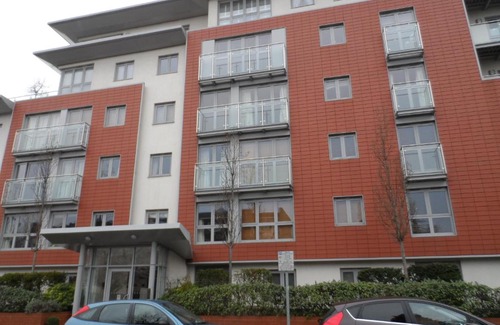 Woking Apartment | Flexi-Lets@Park Heights, Woking
