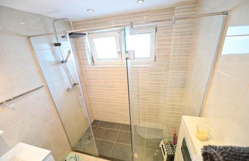 Cisnadie Apartment | FLH - Apartament Kathy Sibiu