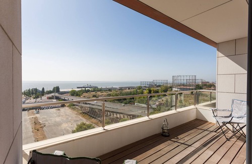 Parque das Nacoes Apartment | FLH Expo Flat with View