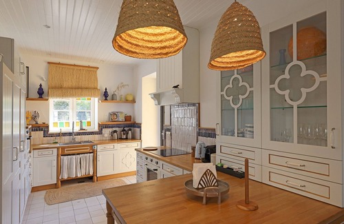 Oliveira do Douro House | FLH Gaia Quinta de Sá - Country House