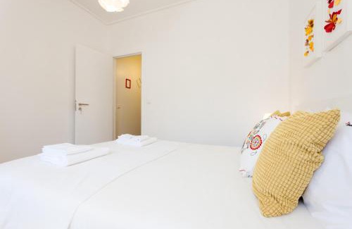 Lisbon Old Town Apartment | FLH Marquês Bright Apartment