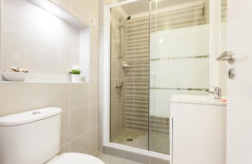 Lisbon Old Town Apartment | FLH Marquês Bright Apartment