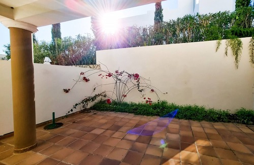 Vale do Garrao House | FLH Quinta das Salinas Triplex with Balcony