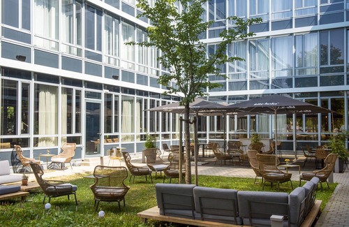 Hallbergmoos Hotel | Flightgate Munich Airport Hotel, a member of Radisson Individuals