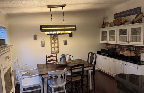 Molena House | Flint River Float & Stay!