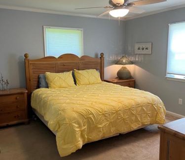 Maplewood House | Flip Flop Drop - Rehoboth Beach - Community Pool!
