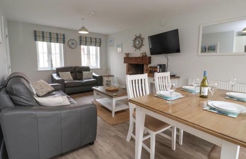 Filey House | Flip Flops