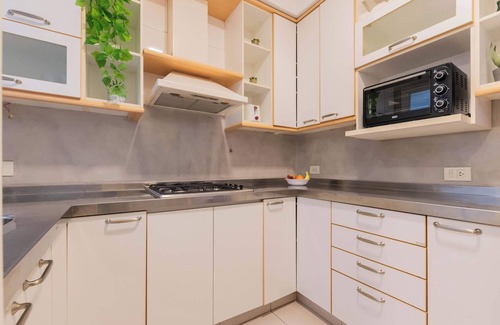 Recoleta Apartment | Fliphaus + Ayacucho 1800 - 2 Bd en-suite in Recoleta