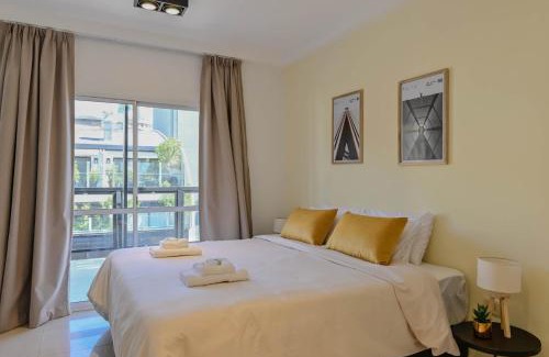 Balvanera Apartment | Fliphaus Mansion Mitre 'A' - 4 pax Duplex Gym & Jacuzzi