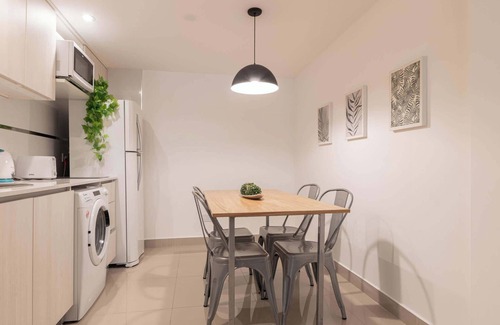 Buenos Aires Central Business District Apartment | Fliphaus + Moreno 550 'A' Loft with Pool in Plaza de Mayo