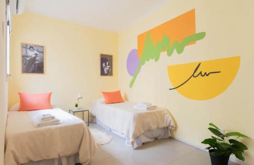 Palermo Apartment | Fliphaus Vibes in Soho 'A' 5 Bd Terrace & Pool