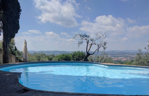Settignano House | Flora Cottage - 16th-century Cottage with pool in Florence