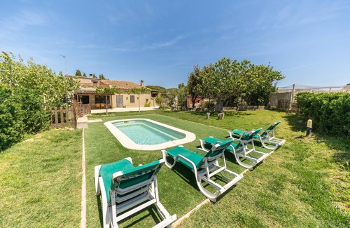 L'Escala Villa | Florence: Rustic style house, surrounded by nature