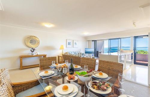 Nelson Bay Apartment | Florentine 14 - 11 Columbia Close Aircon Wifi unsurpassed water views