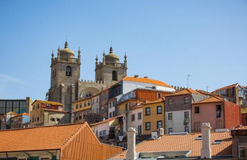 Centro / Baixa Apartment | FLORES 36 by YoursPorto