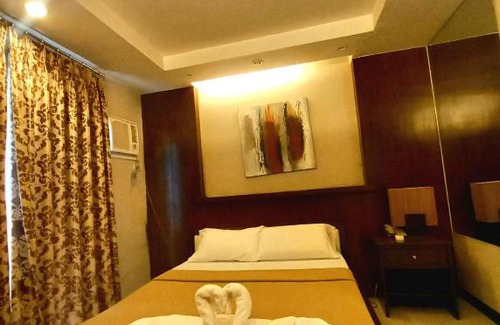 General Santos Hotel | FLOROTEL I