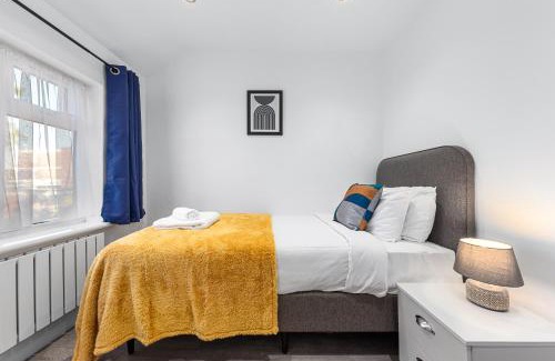 Higham Hill Apartment | Flourish Apartments-Sutton-House