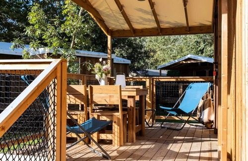 Saint-Jean-de-Monts House | Flower Camping La Davière Beach * - CosyFlower Premium 27m2 - 2 bedrooms + covered terrace + LV + pedestrian area. 4 people