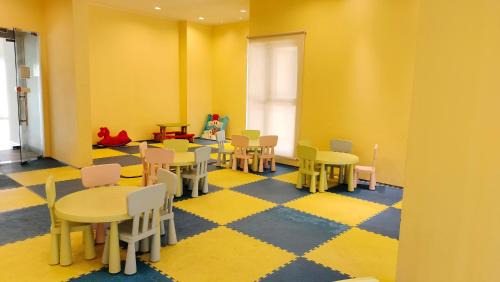 Central District Apartment | Flowers @ Country Garden Danga Bay